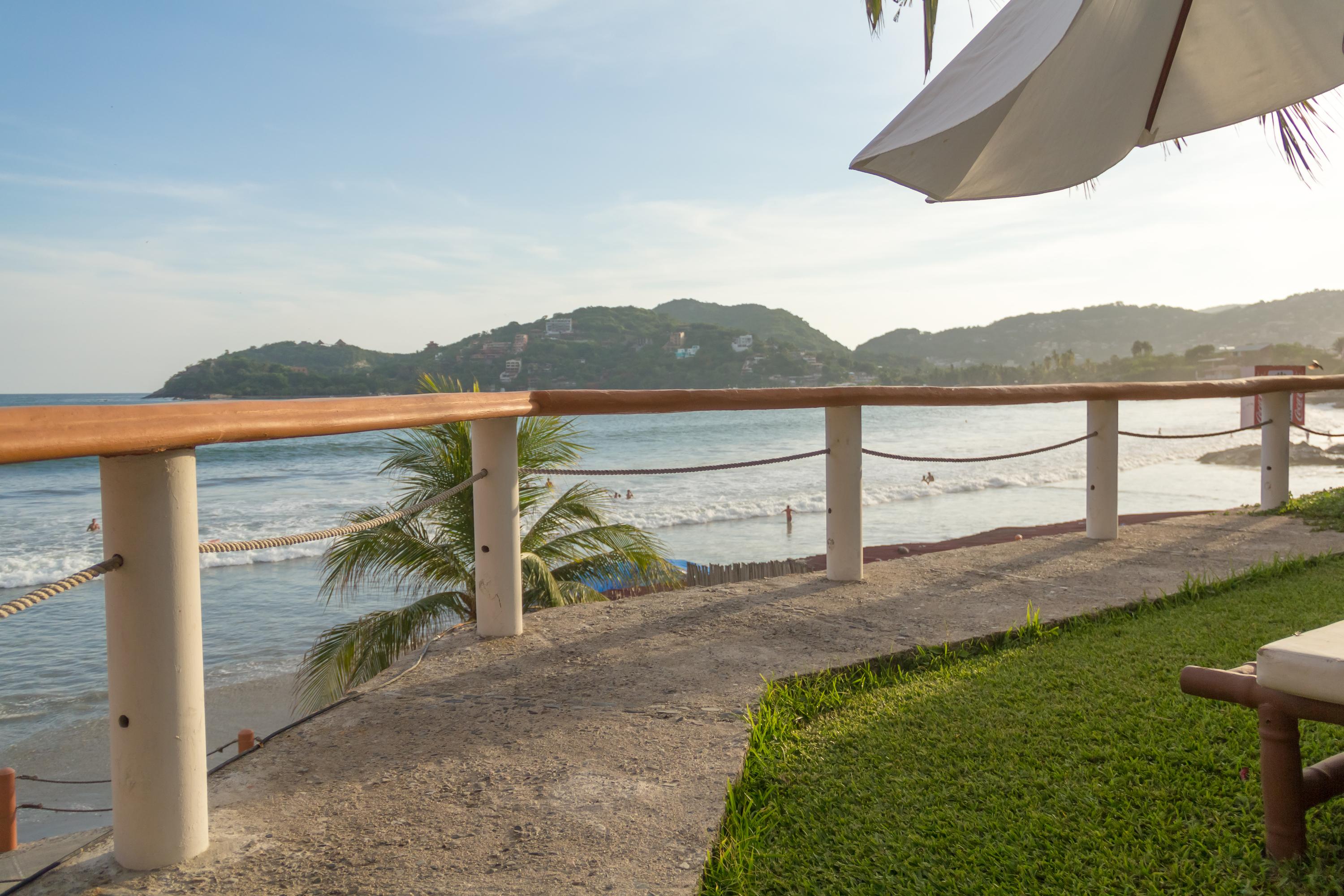 Villas Miramar Zihuatanejo Bagian luar foto
