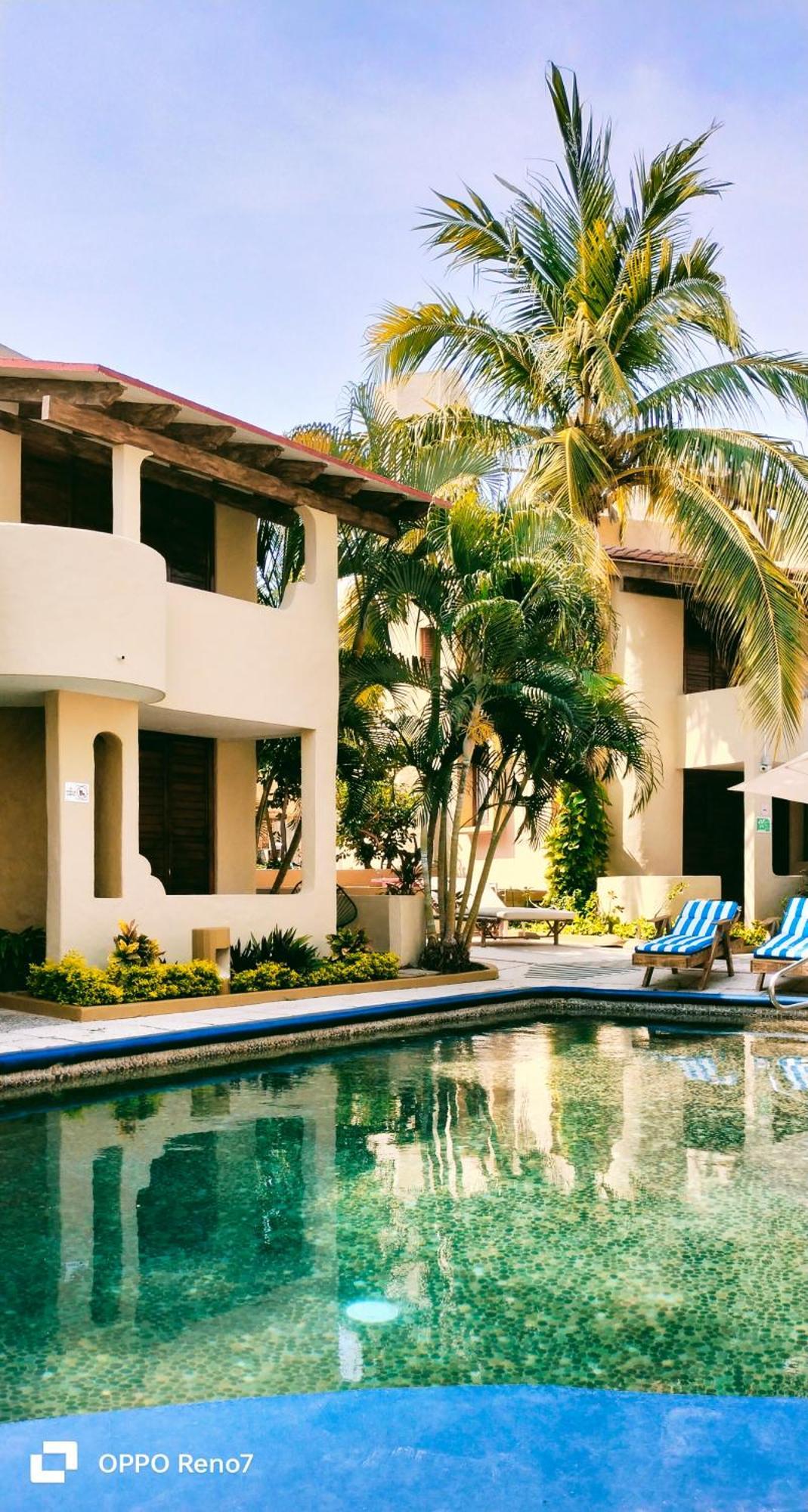 Villas Miramar Zihuatanejo Bagian luar foto
