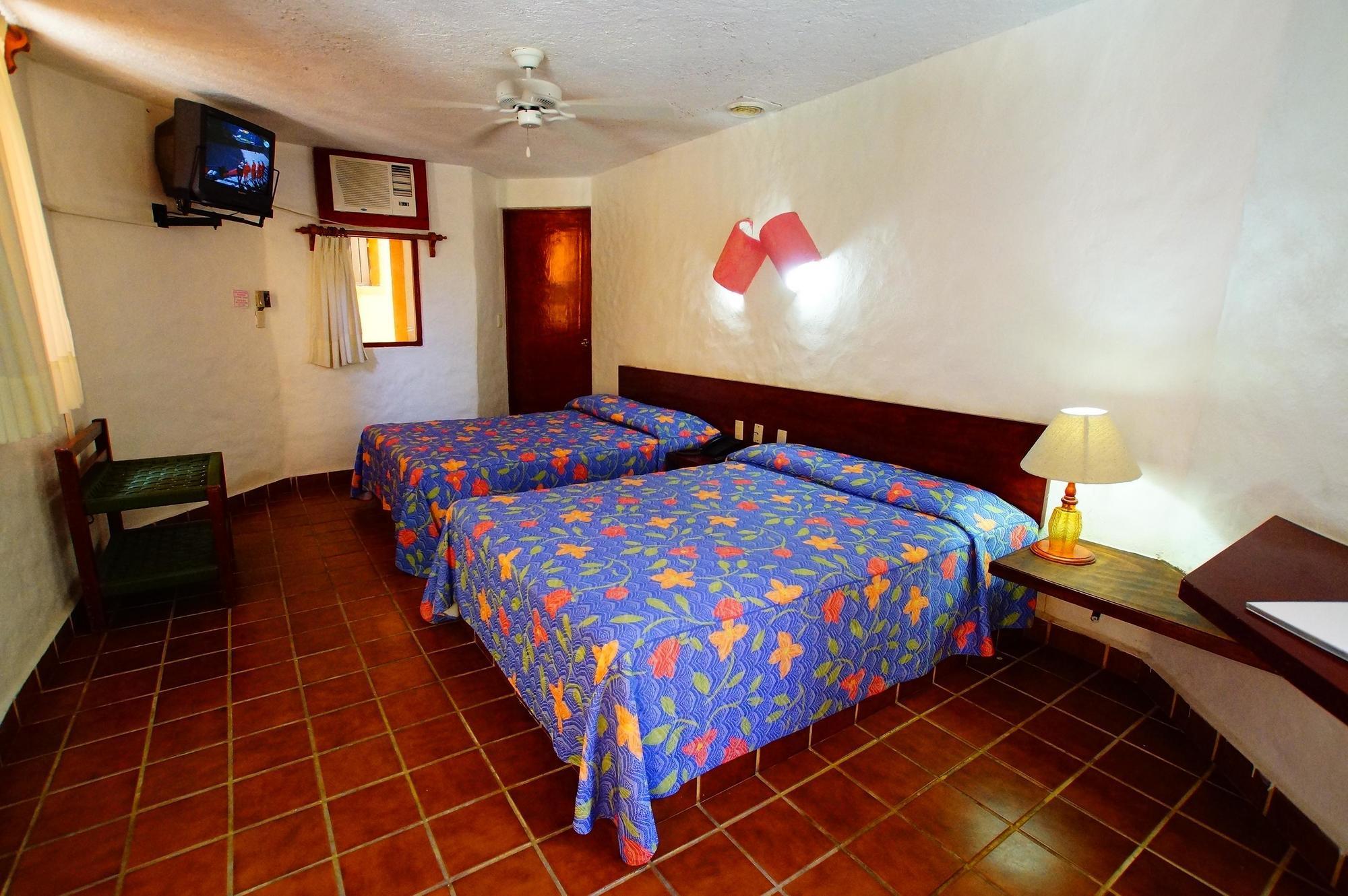 Villas Miramar Zihuatanejo Bagian luar foto